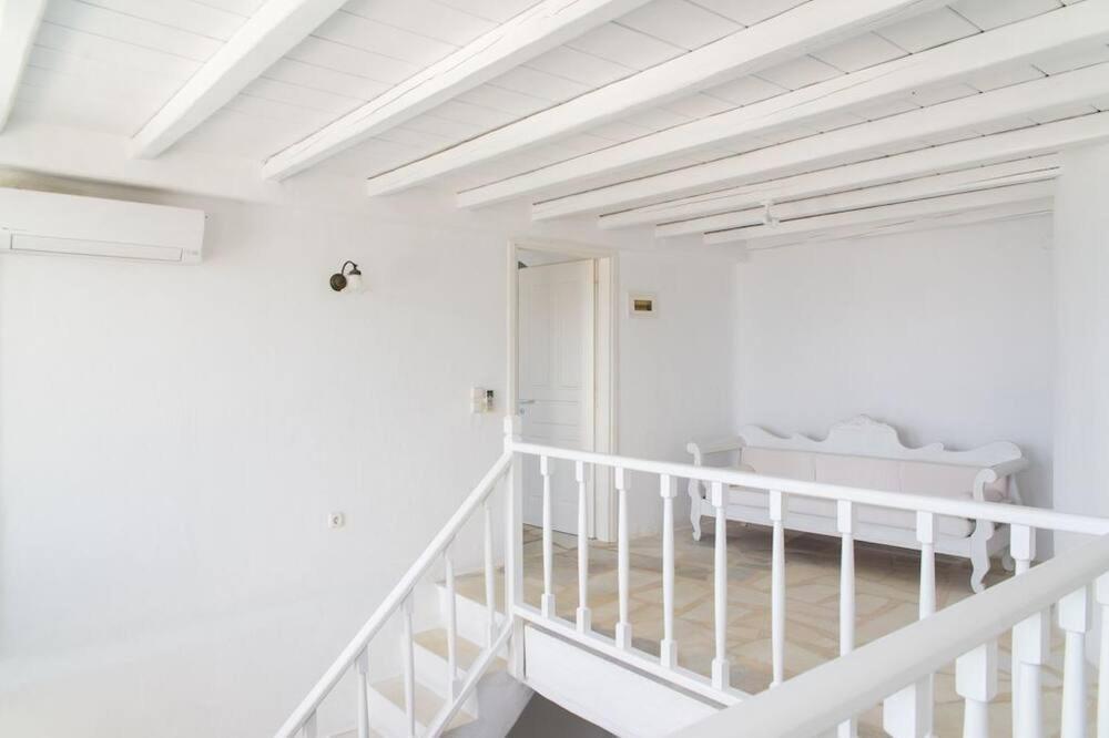 Blue Harmony Suites Of Mykonos Mykonos Town 外观 照片